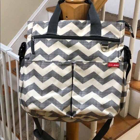 🎉 HP 🎉 Skip hop diaper bag 🍼 - Picture 3 of 7